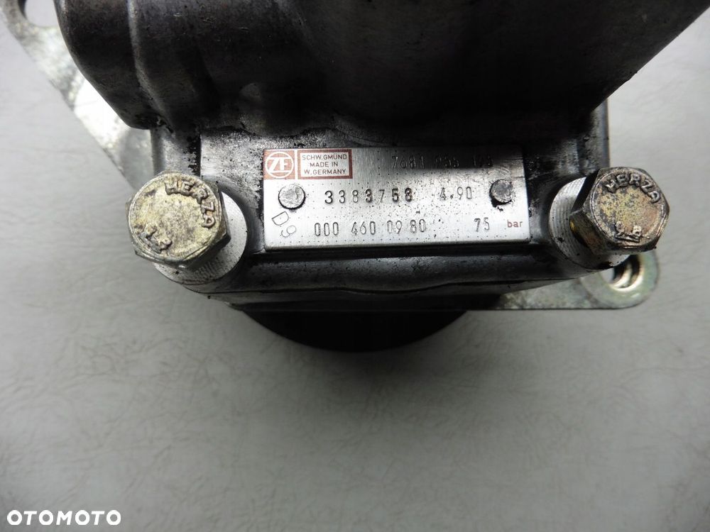Pompa wspomagania Mercedes MB 100 W631 0004600980 7681955195 - 4