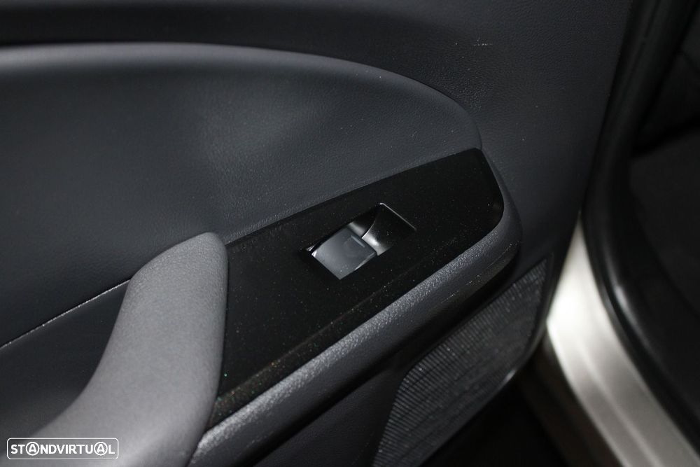 Lexus UX 250h Premium - 27