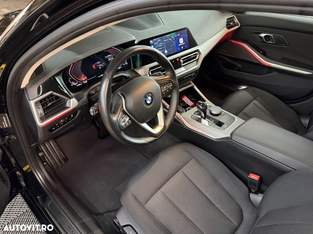 BMW Seria 3 330i Aut. Advantage - 7