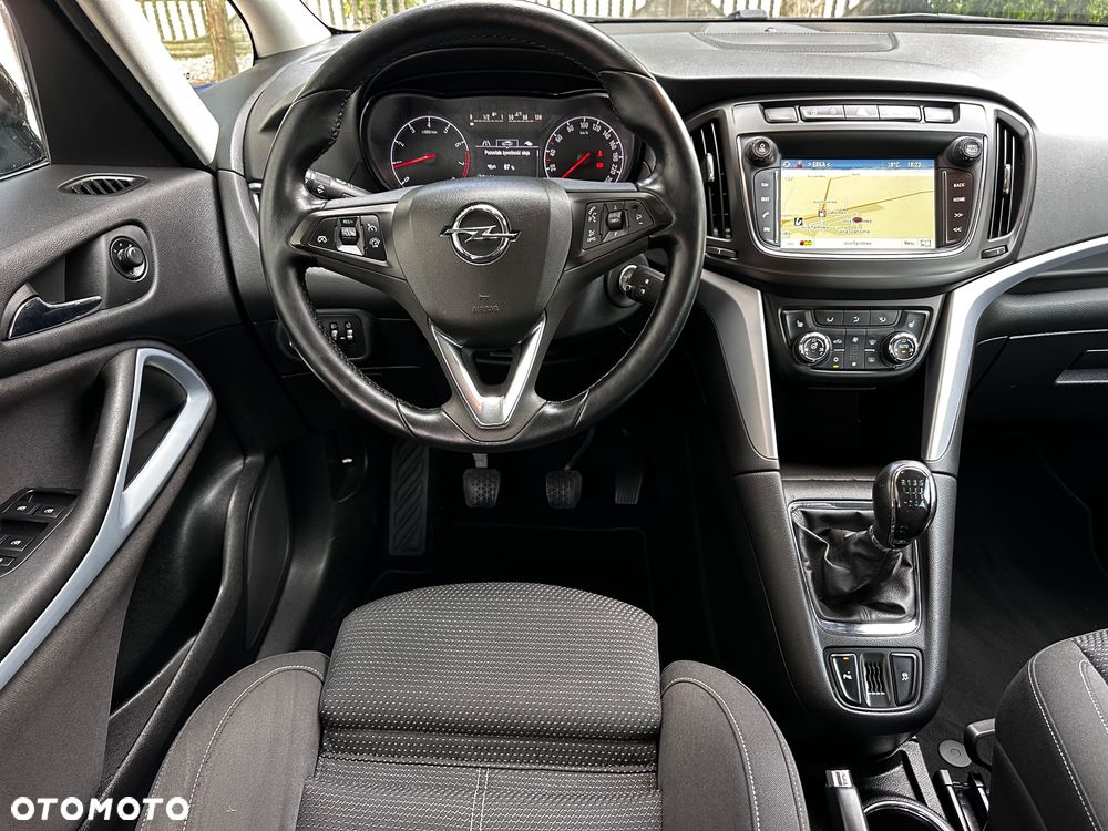 Opel Zafira 1.4 Turbo (ecoFLEX) Start/Stop Business Edition - 35