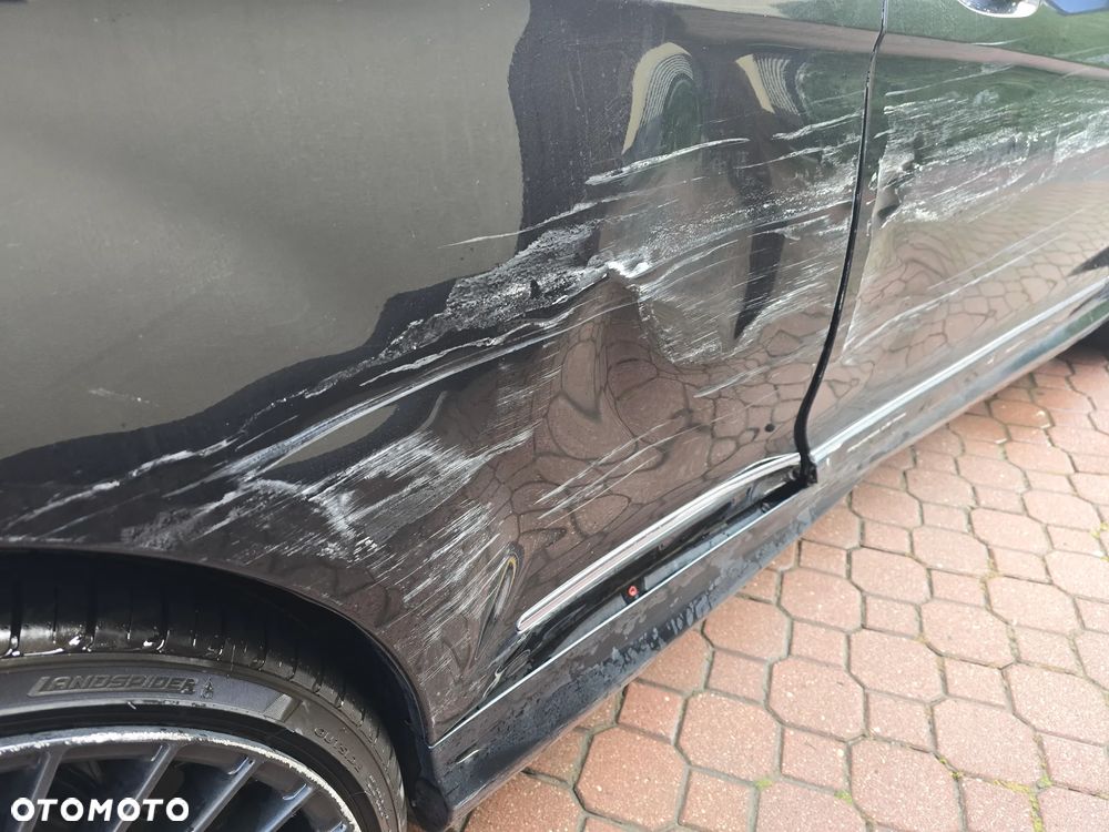 Mercedes-Benz CL 500 4-Matic - 24