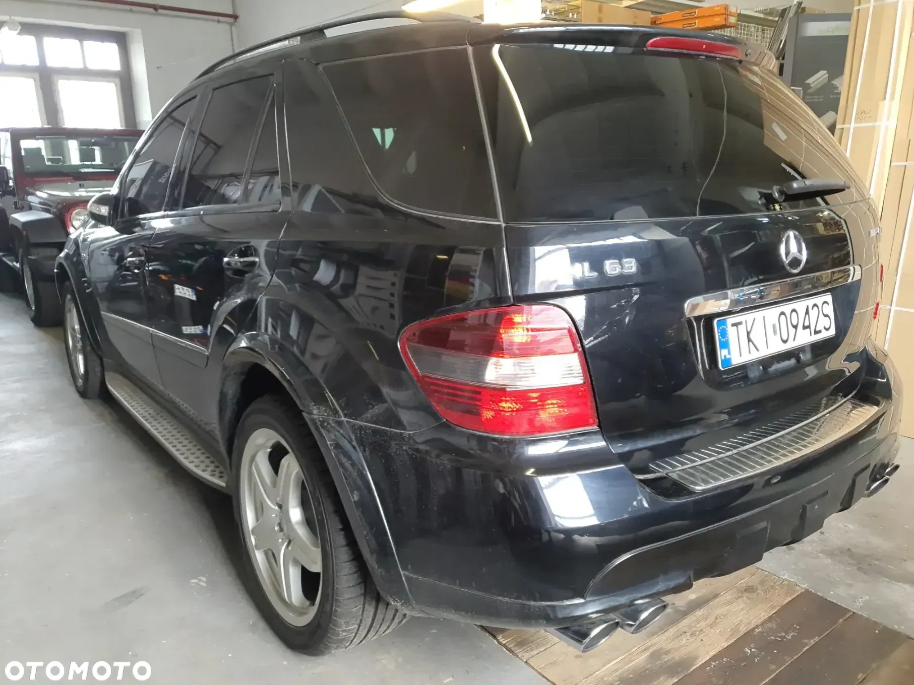 Mercedes-Benz ML 63 AMG 4-Matic - 14