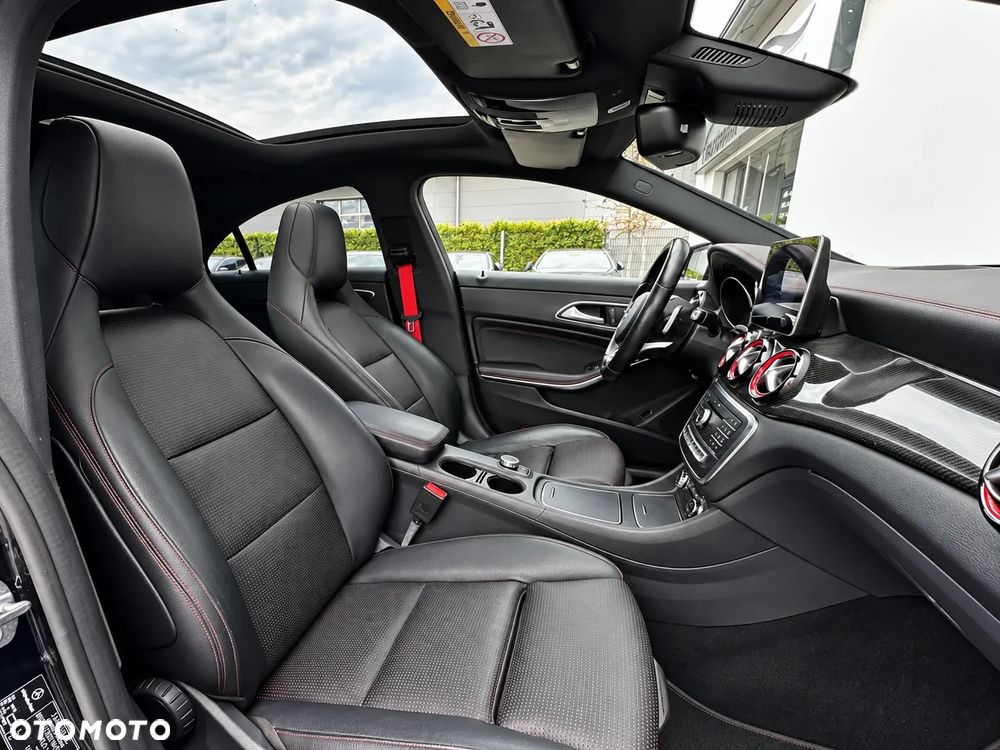 Mercedes-Benz CLA 250 7G-DCT - 6