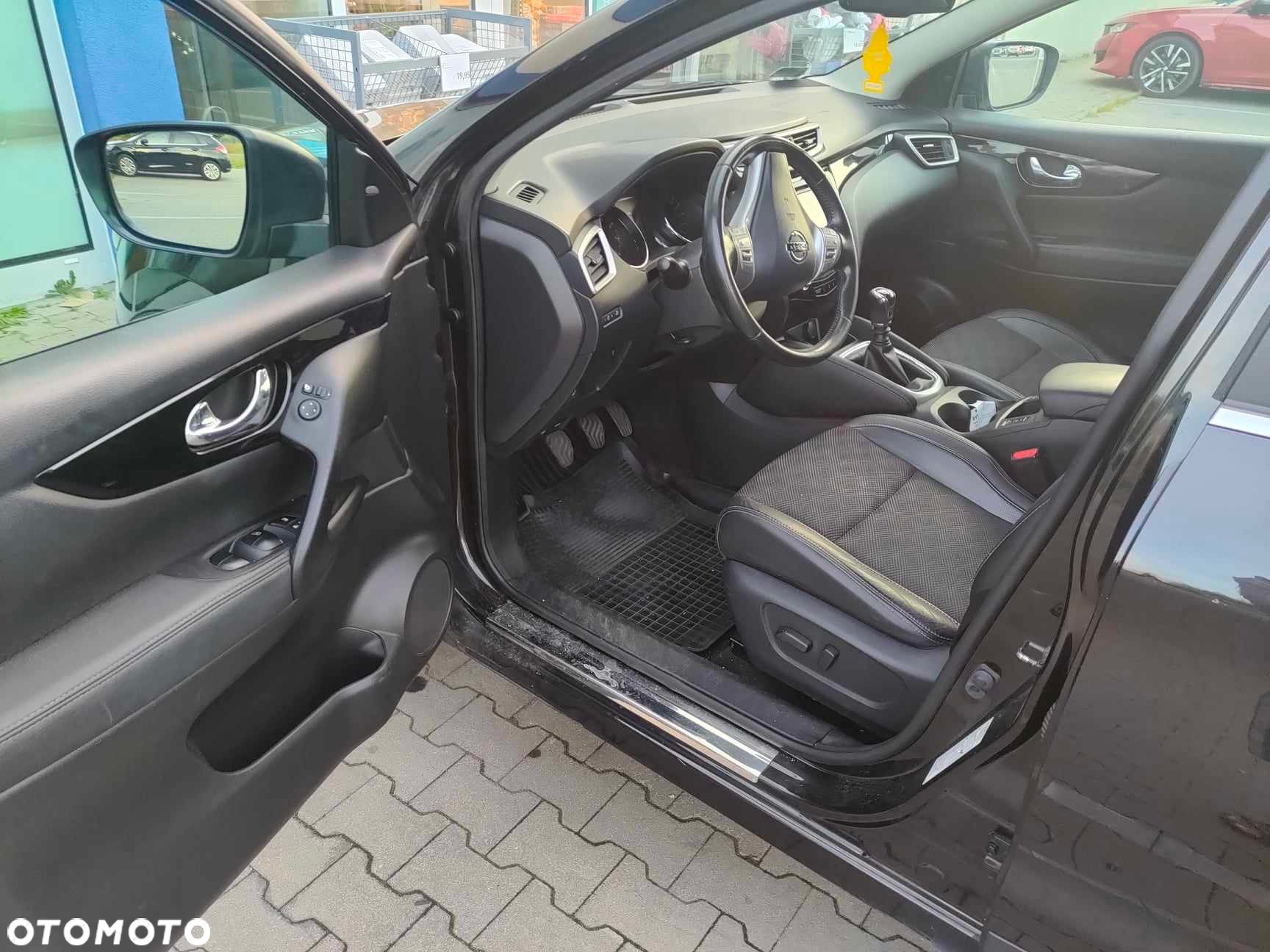 Nissan Qashqai 1.2 DIG-T Tekna - 11