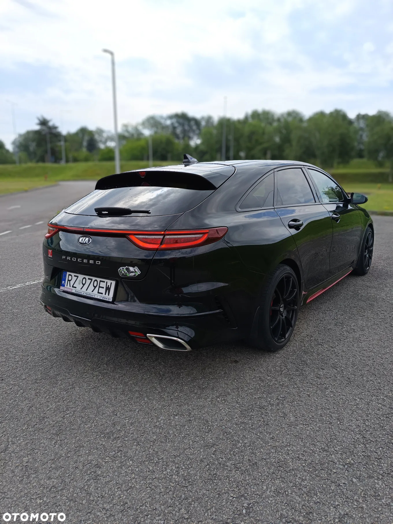 Kia ProCeed 1.6 T-GDI GT DCT - 3