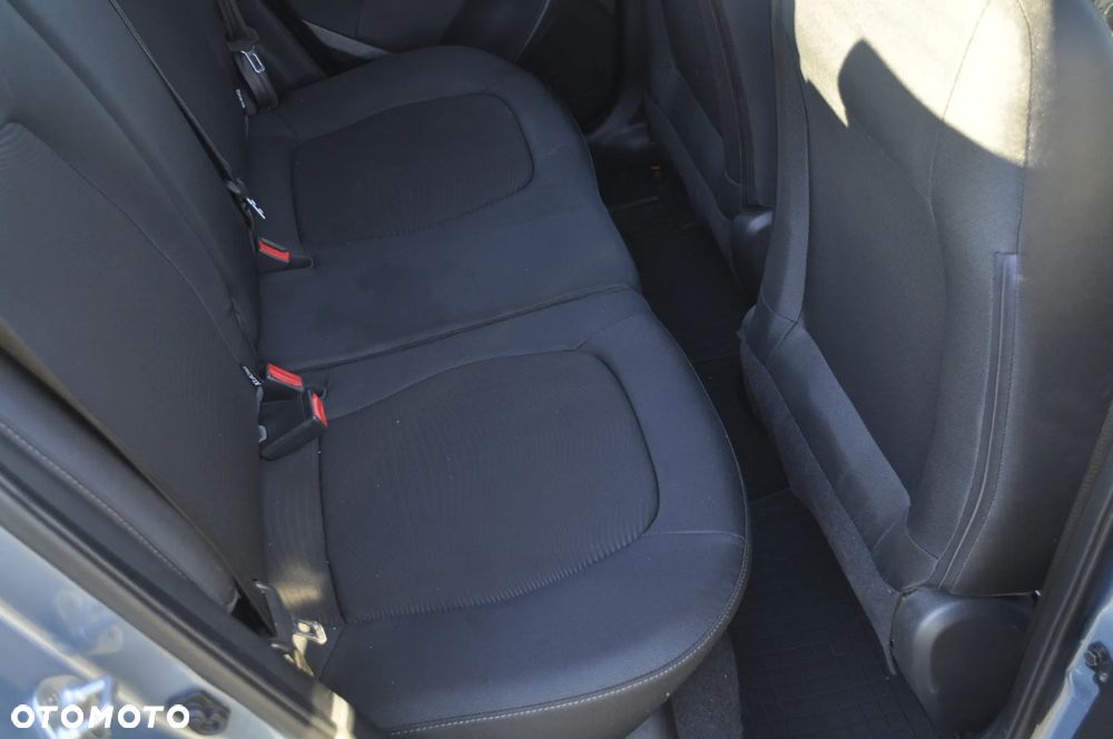 Hyundai i10 1.0 Comfort - 11