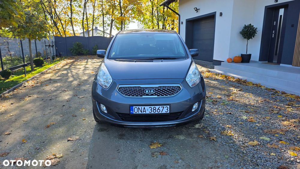 Kia Venga 2010 photo 4