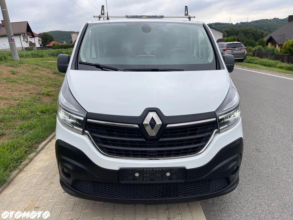 Renault Trafic - 12