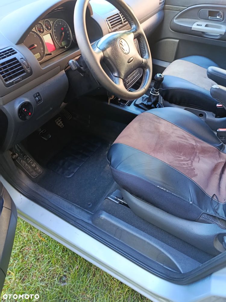 Volkswagen Sharan 1.9 TDI - 25