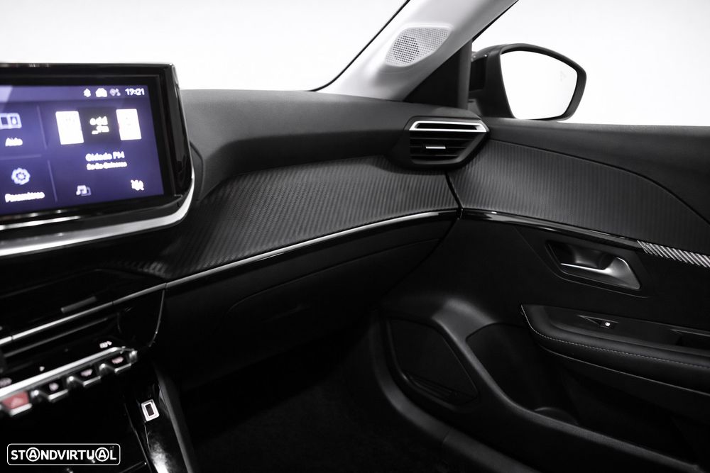 Peugeot 208 1.2 PureTech Allure - 30