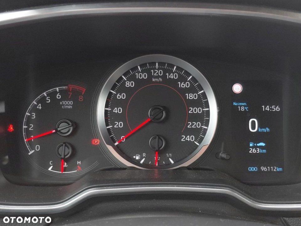 Toyota Corolla - 21