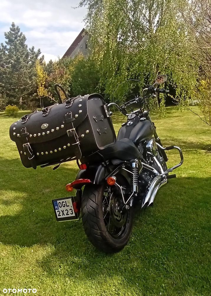 Harley-Davidson Dyna Street Bob - 2