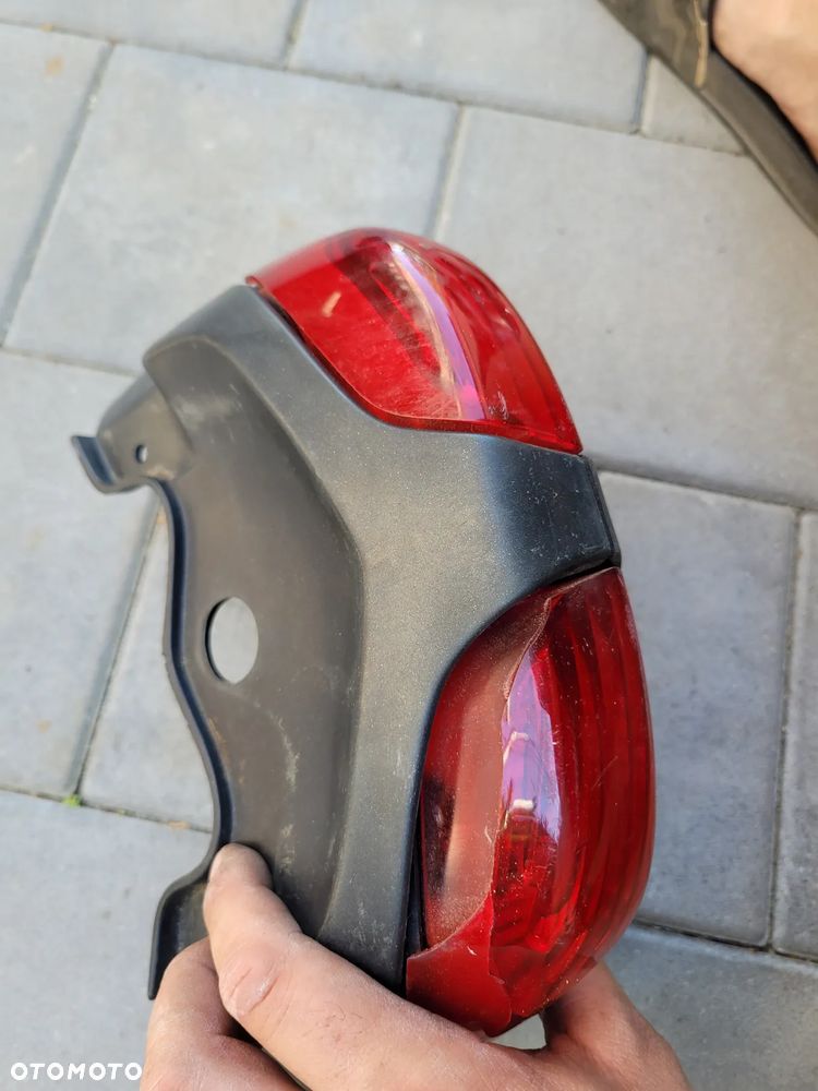 Lampa tył, tylna Aprilia Falco 1000 - 5