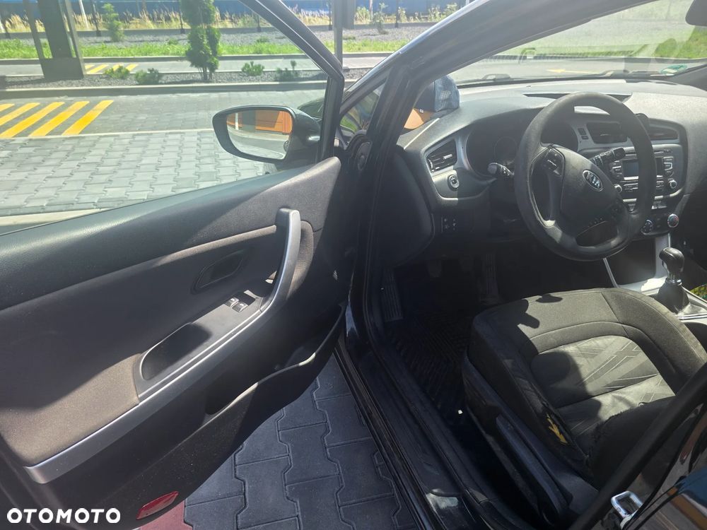 Kia Ceed 1.4 M - 6