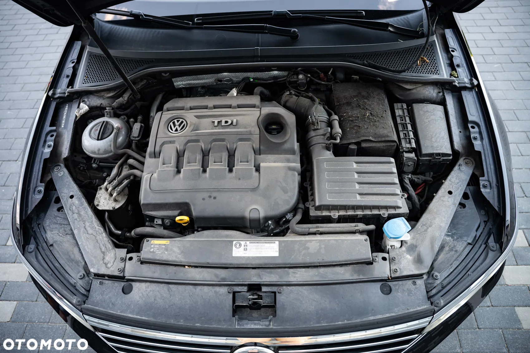 Volkswagen Passat 2.0 TDI BMT Highline DSG - 28