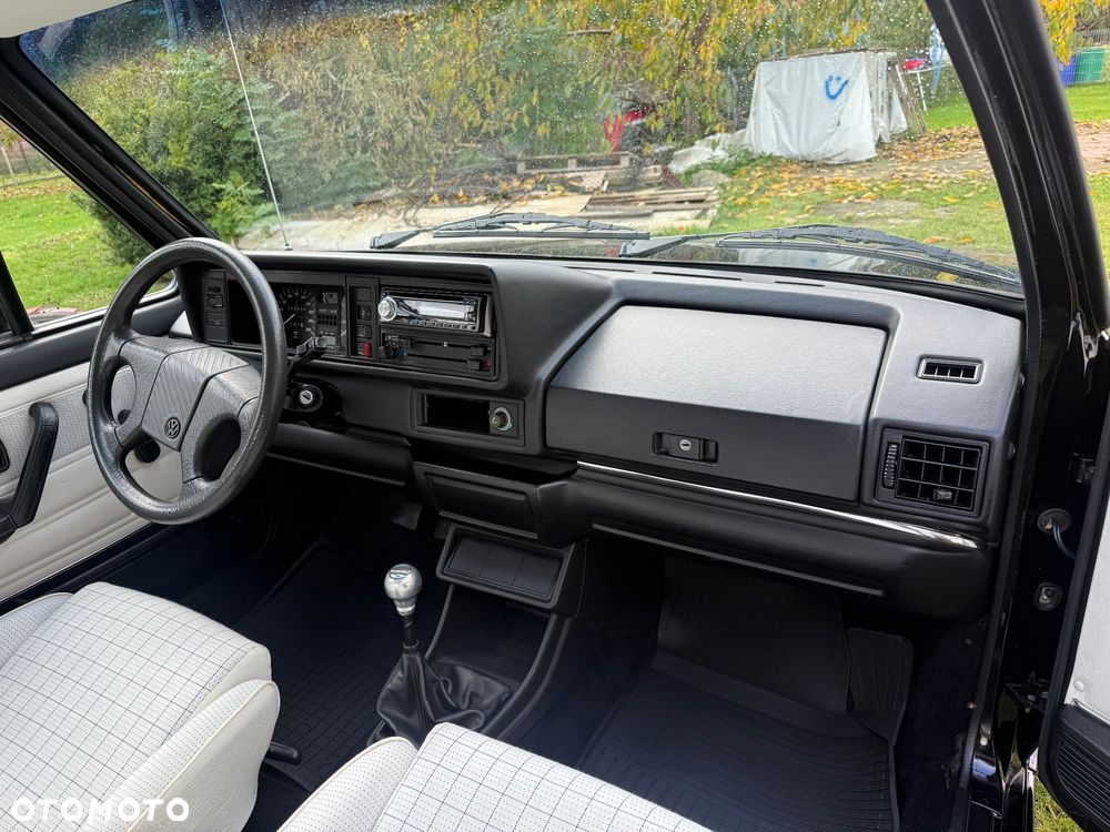 Volkswagen Golf Cabriolet 1.8 - 24