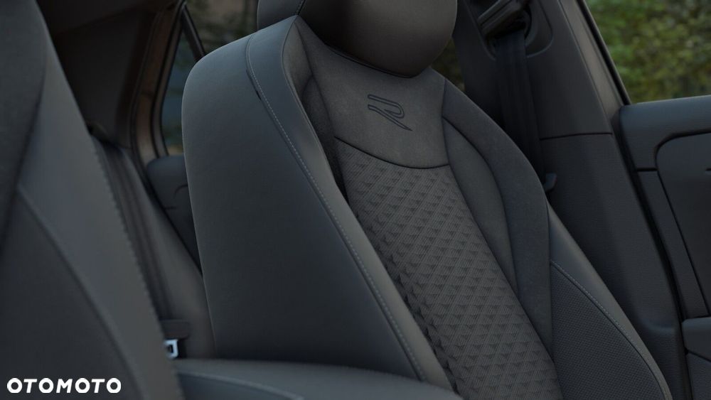 Volkswagen T-Roc 1.5 eTSI R-Line DSG - 11
