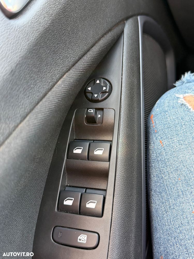 Opel Crossland 1.2 Elegance - 12