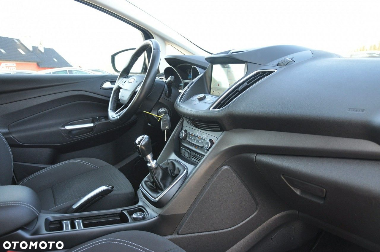 Ford Grand C-MAX - 19