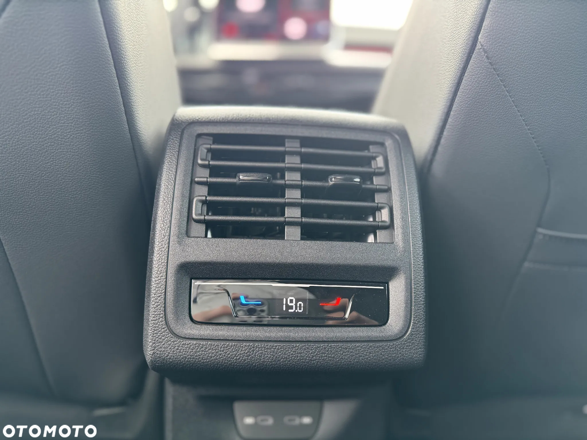 Volkswagen Golf VIII 2.0 TSI GTI Clubsport DSG - 24