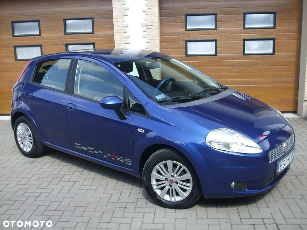 Fiat Grande Punto Actual 1.4 8V Estiva Blue&Me - 2