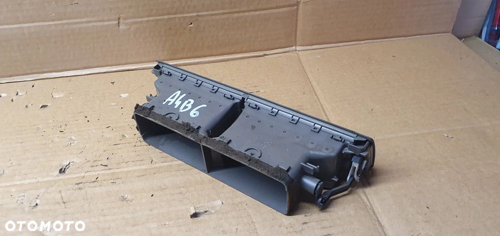 Kratka nawiewu powietrza środkowa Audi A4 B6 8E0820951G - 3