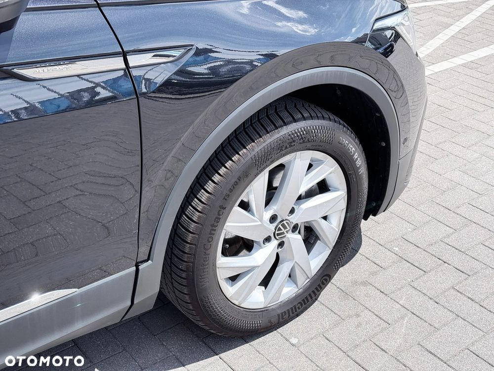 Volkswagen Tiguan 2.0 TSI 4Mot Elegance DSG - 8