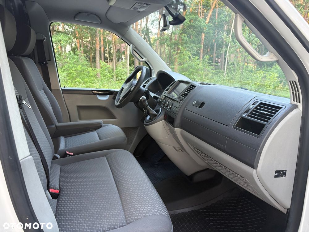 Volkswagen Transporter - 21