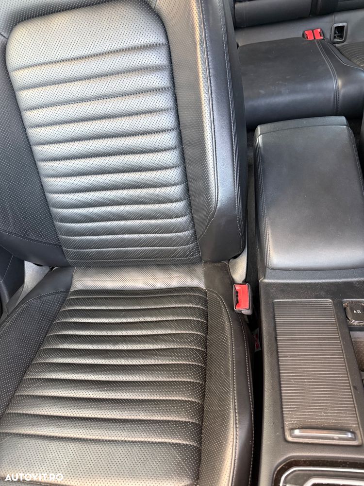 Volkswagen Passat 2.0 TDI DSG Highline - 16