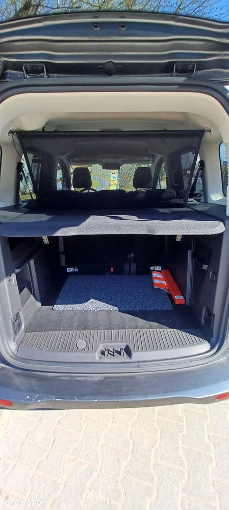 Ford Tourneo Courier 1.0 EcoBoost S&S Ambiente - 25