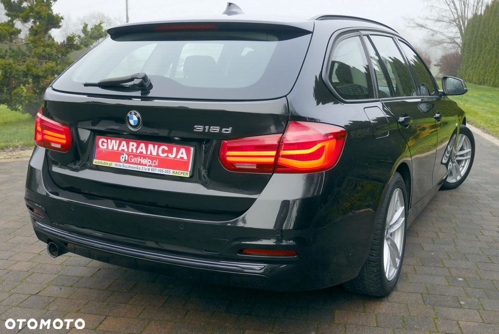 BMW Seria 3 318d Sport Line - 10