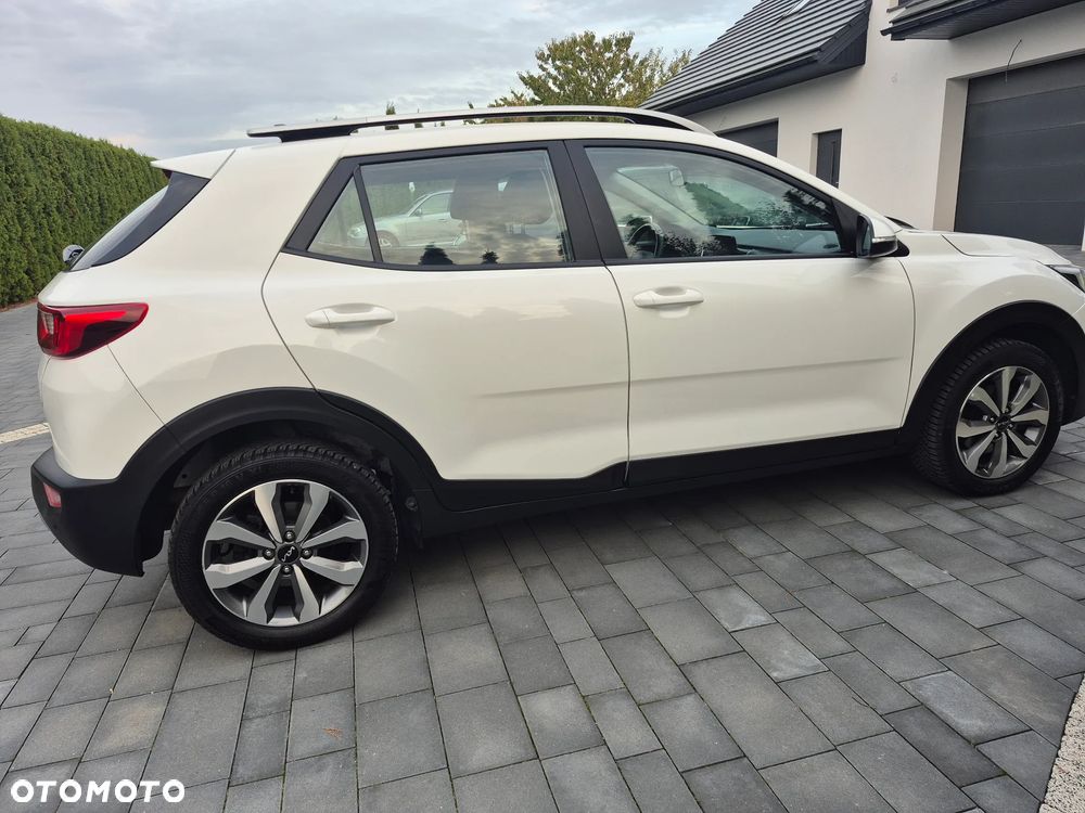 Kia Stonic - 17