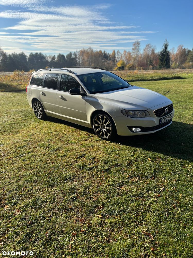 Volvo V70 D2 Summum - 21