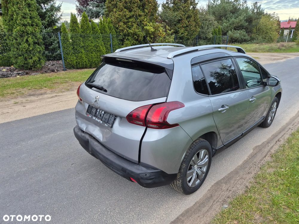 Peugeot 2008 ver-puretech-100-style-s-s-bvm6 - 13
