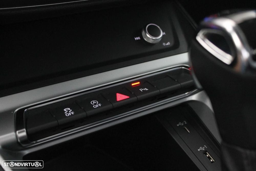 Audi Q3 35 TDI Advanced S tronic - 29