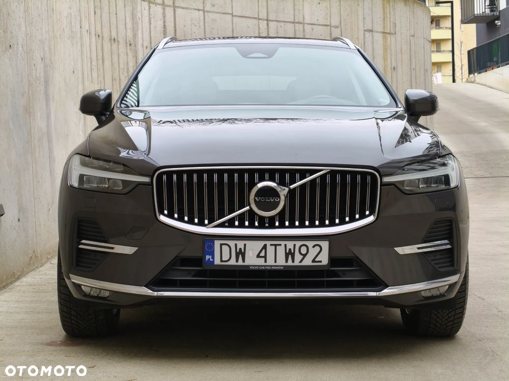 Volvo XC 60 B4 D AWD Plus Bright - 11