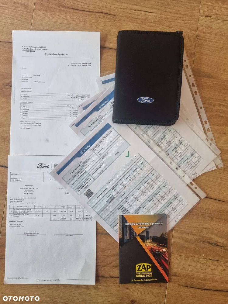 Ford Kuga 2.0 TDCi 4x4 Trend - 4