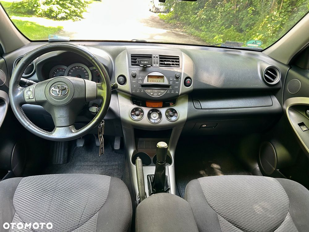 Toyota RAV4 2.0 4x4 Sol - 17