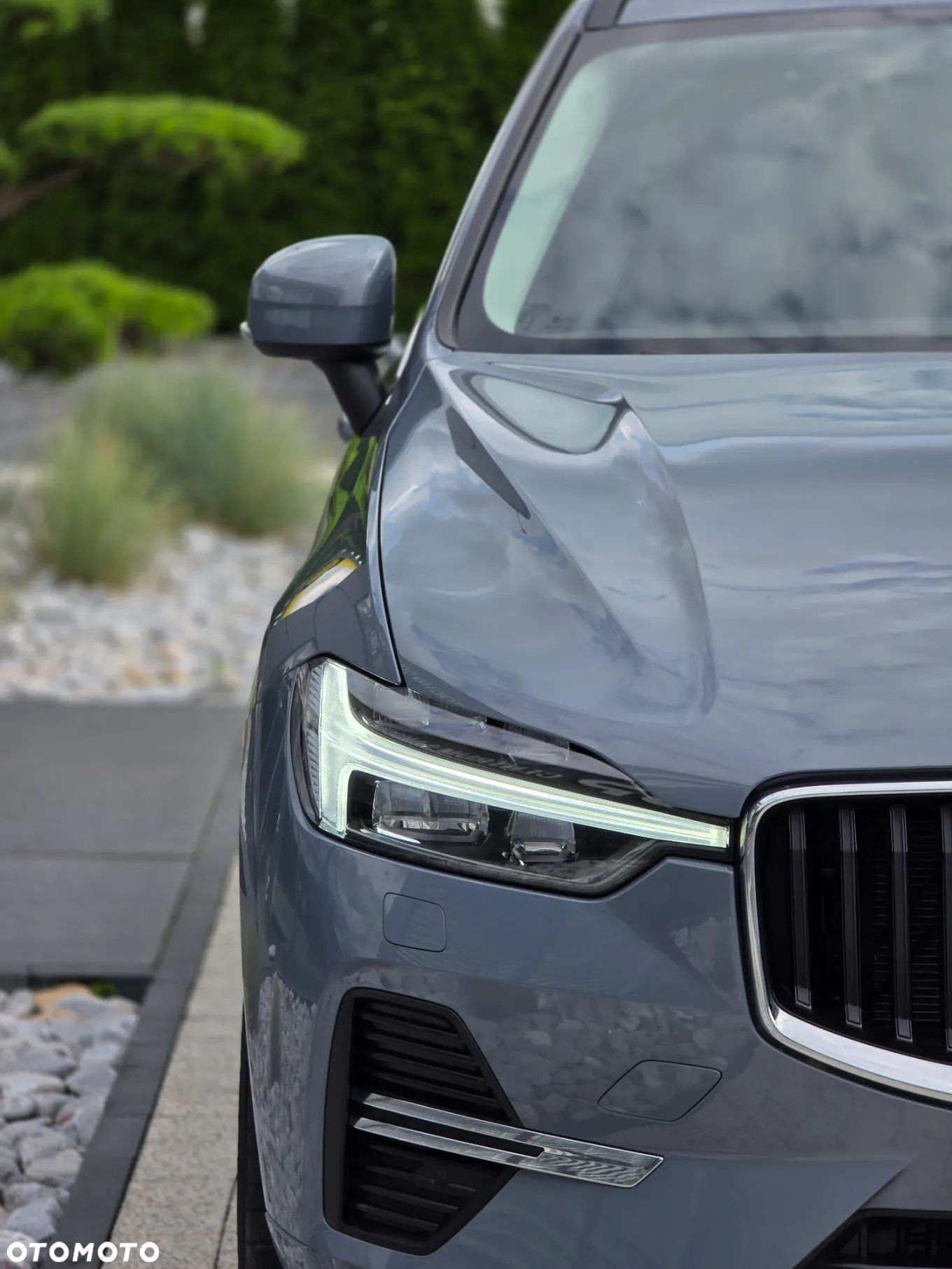 Volvo XC 60 T4 Momentum Pro - 3
