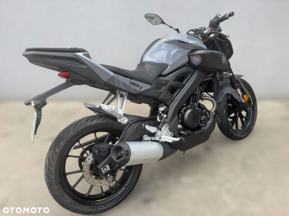 Yamaha MT - 3