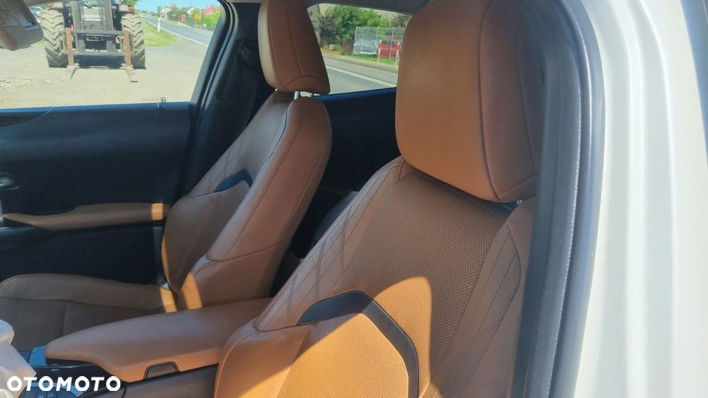 Lexus UX 250h F SPORT - 27