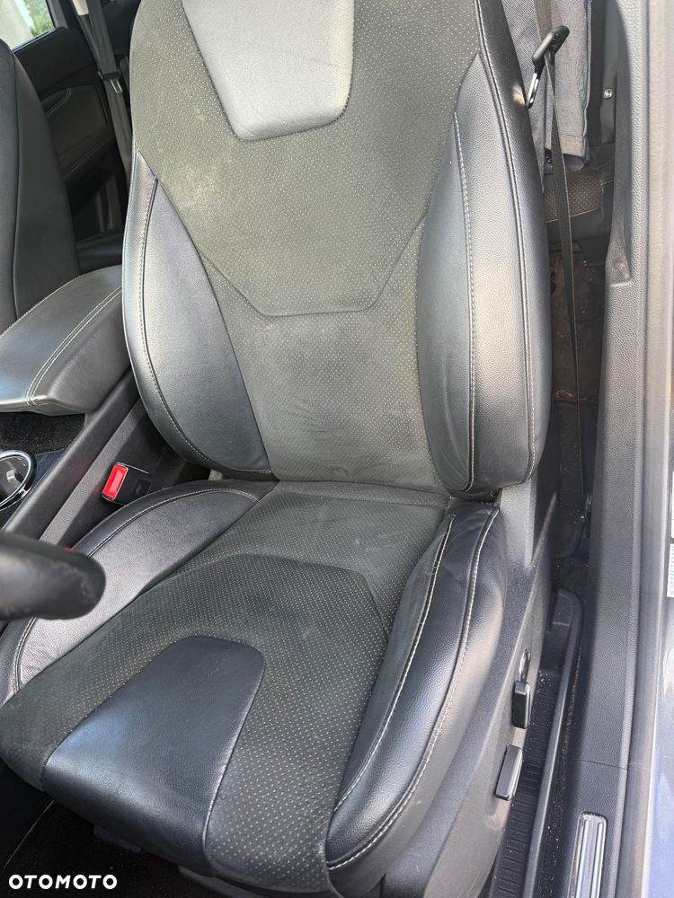 Ford S-Max 2.0 TDCi Titanium - 12