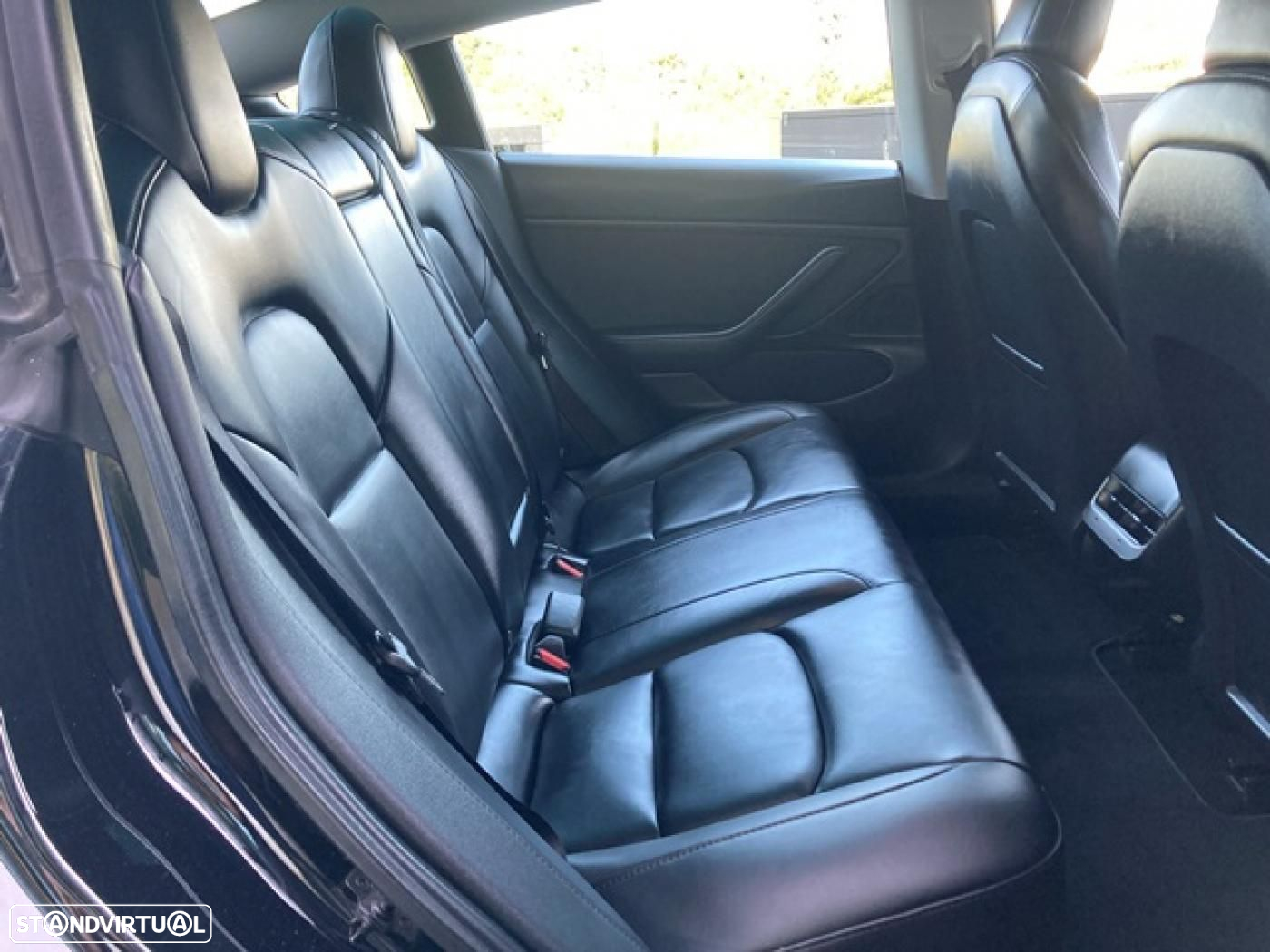 Tesla Model 3 Long Range AWD Dual Motor - 39