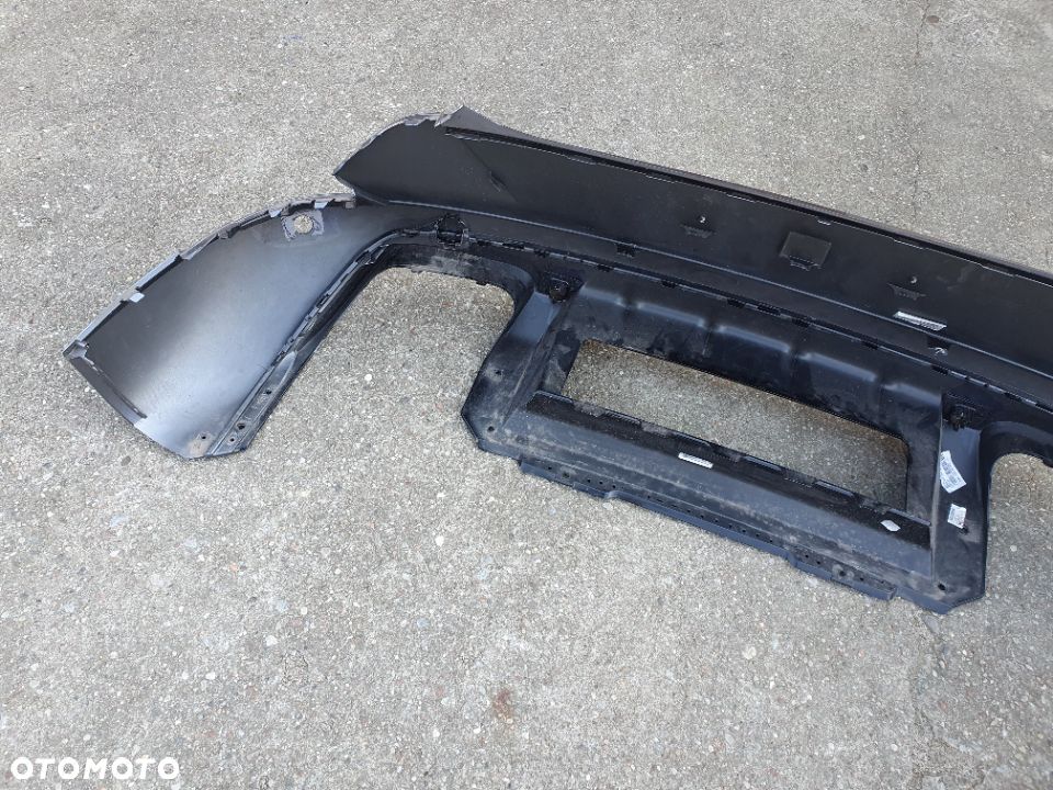 Seat CUPRA Formentor zderzak tylny dyfuzor odblask 5FF 9DG - 5