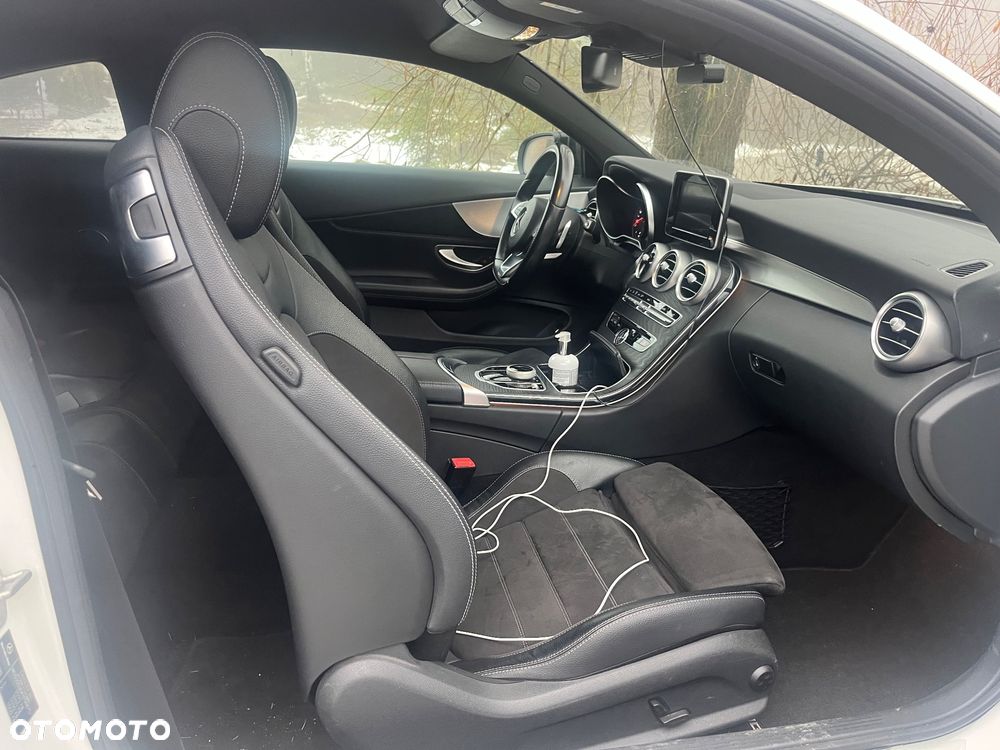 Mercedes-Benz Klasa C 220 d 9G-TRONIC - 2