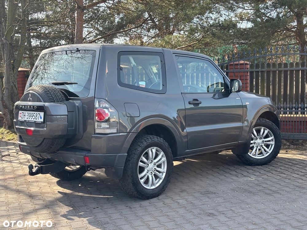 Mitsubishi Pajero 3.2 DID Intense Plus - 15