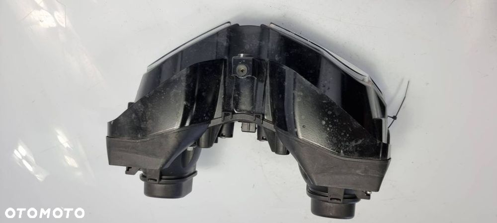 LAMPA PRZÓD MOTOR DUCATI SUPERBIKE 848 2009 EU - 2