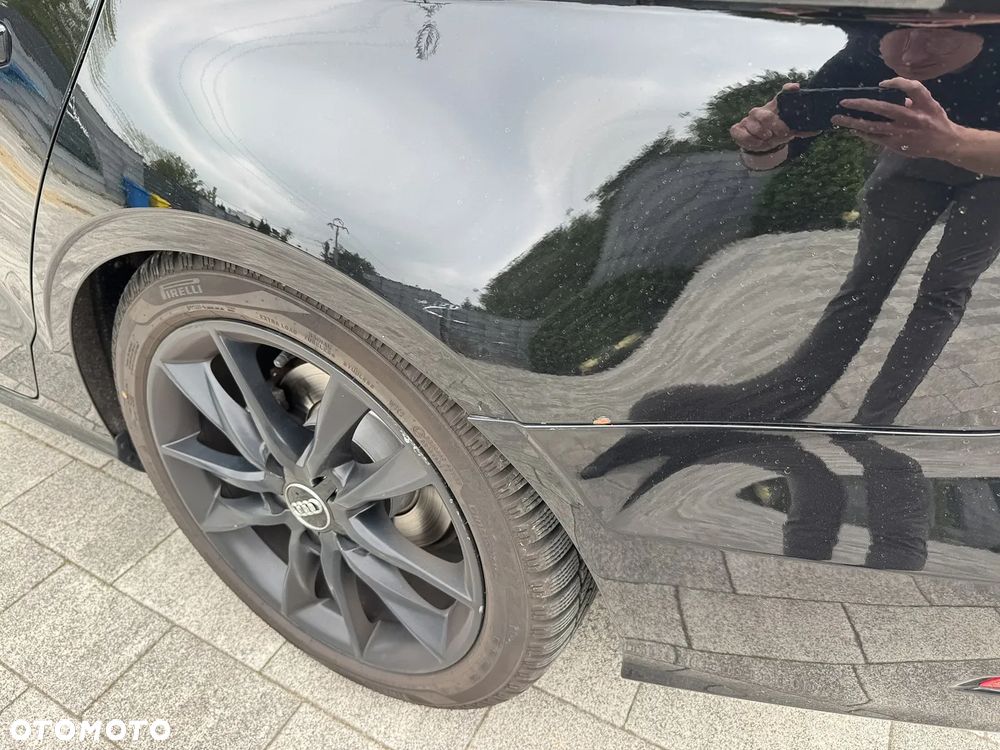 Audi A3 Limousine 40 TFSI Quattro S tronic - 4