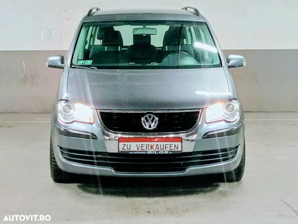Volkswagen Touran 1.9 TDI DPF Blue Motion Trendline - 3