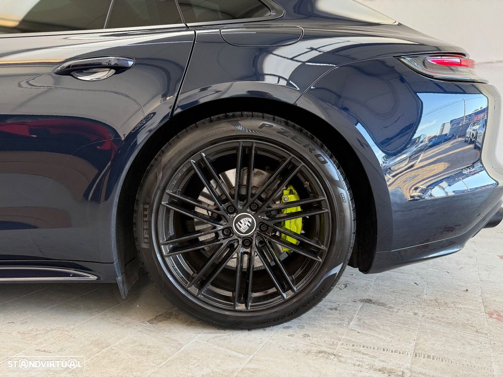 Porsche Panamera Sport Turismo 4 E-Hybrid - 6